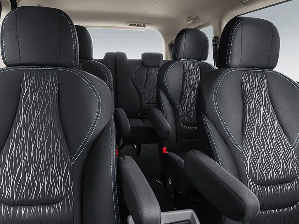 Interior de referencia de JAC Refine